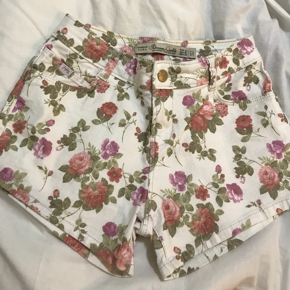 Zara Shorts