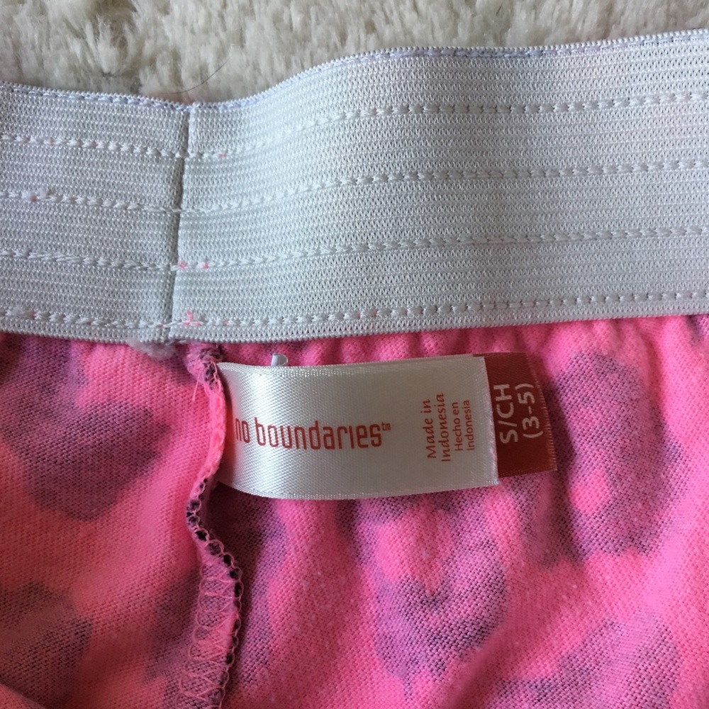 *BEST OFFER TAKES IT*Pink Leopard Shorts - Picture 3 of 3