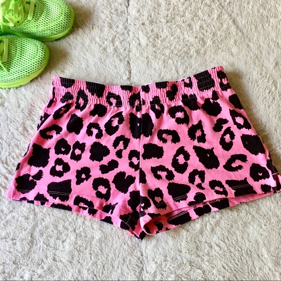 *BEST OFFER TAKES IT*Pink Leopard Shorts - Picture 2 of 3