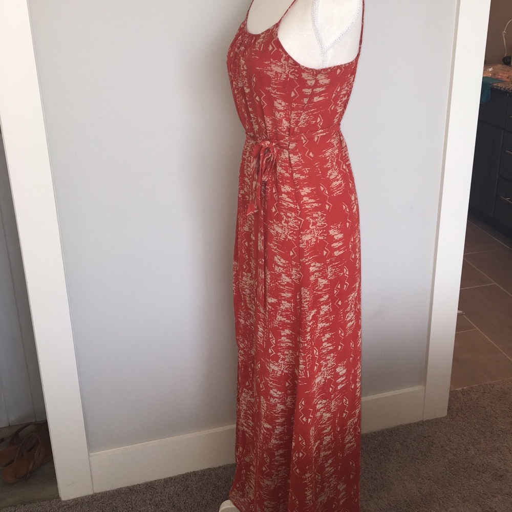 XXI Beautiful & Flattering Maxi Dress