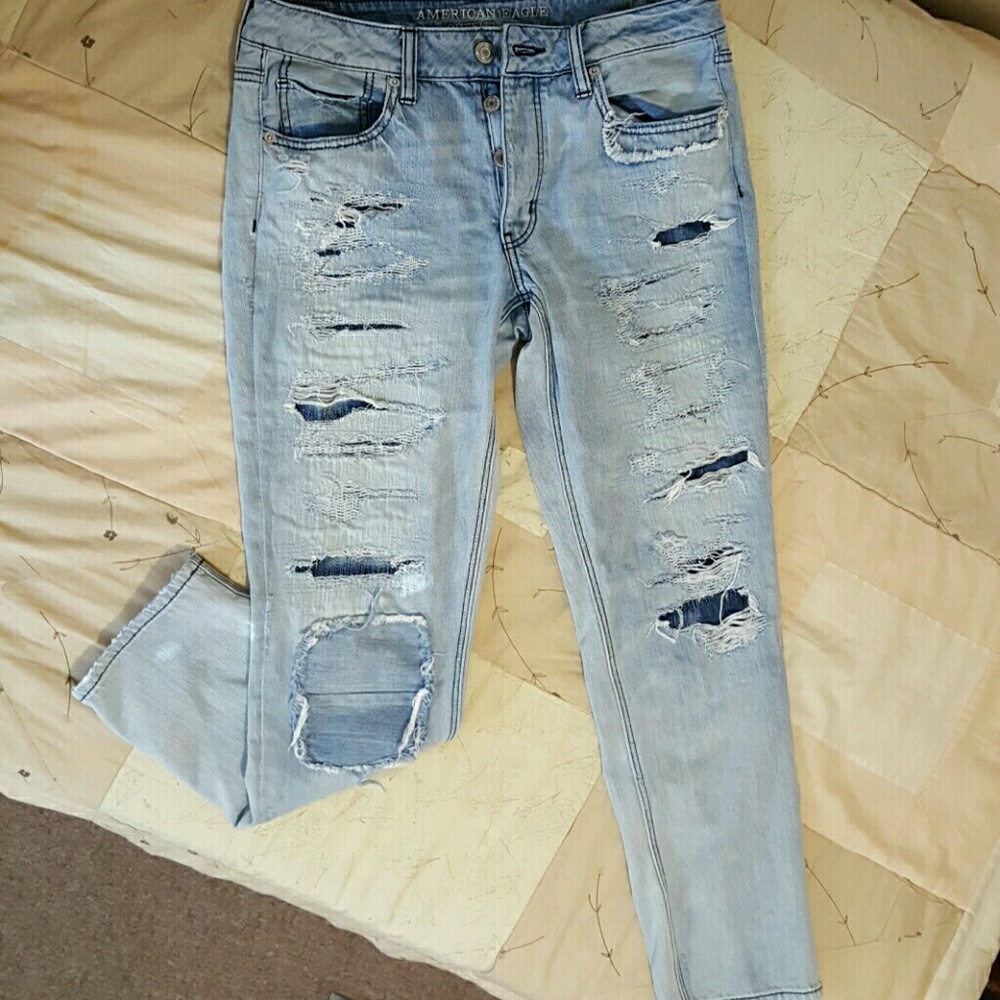 American Eagle "Tomgirl" Jeans