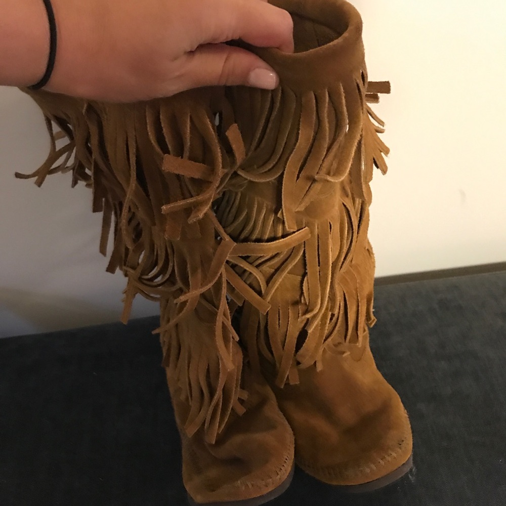 Minnetonka boots