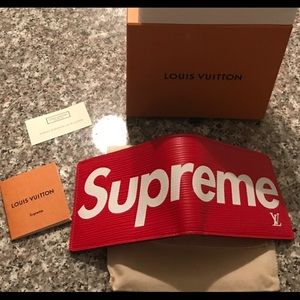 AUTHENTIC Supreme wallet