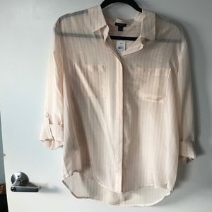 Ann Taylor 100% silk blouse!