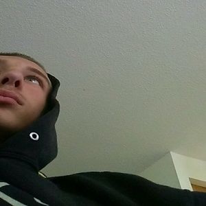 Meet your Posher, Kenneth