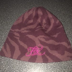 Reversible beanie
