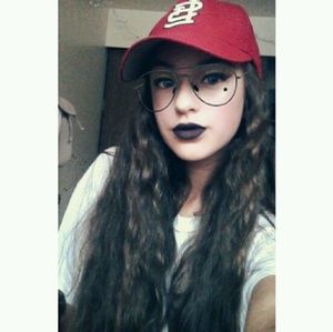 Meet your Posher, Marianna