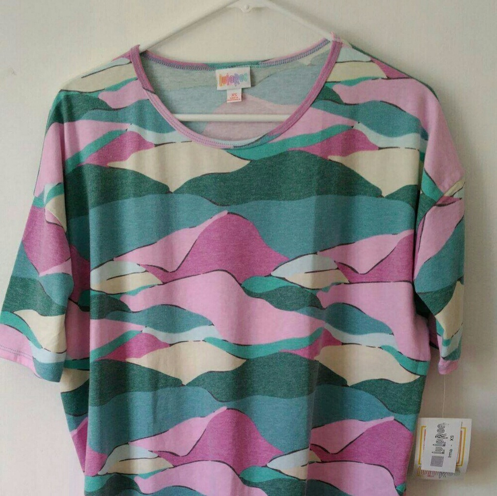 SOLD Irma XS BNWT Lularoe