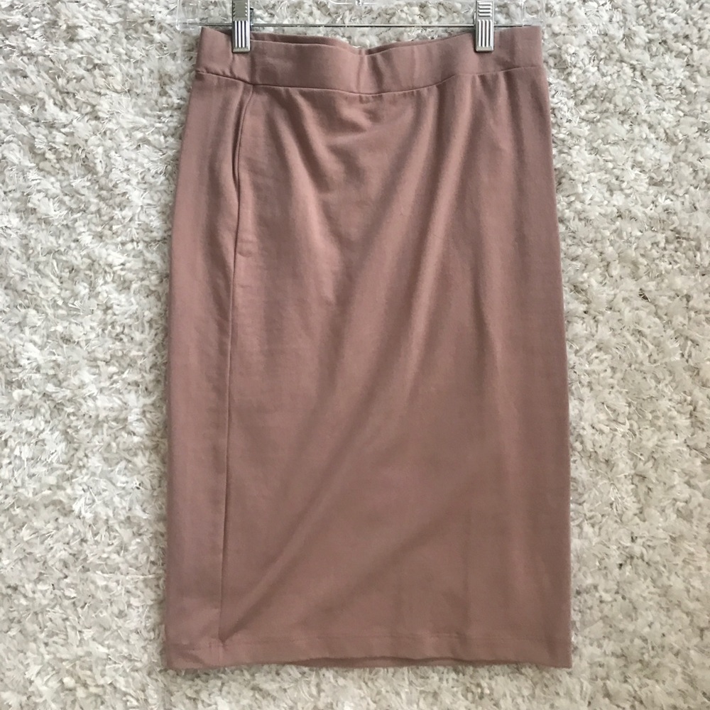 Body con pencil skirt