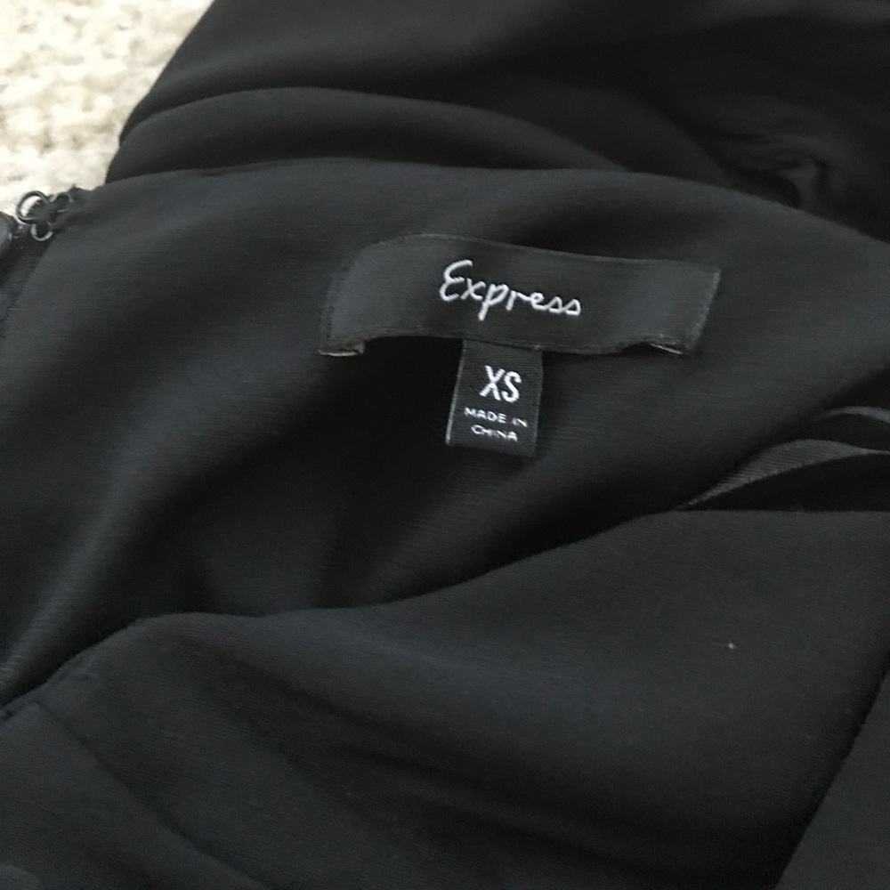 ** Express LBD ** - Picture 3 of 3