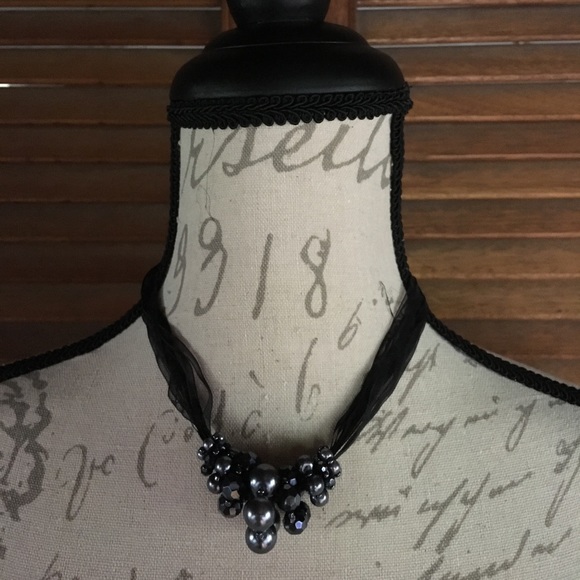 Jewelry - ❌Sold❌Ribbon Bead Necklace