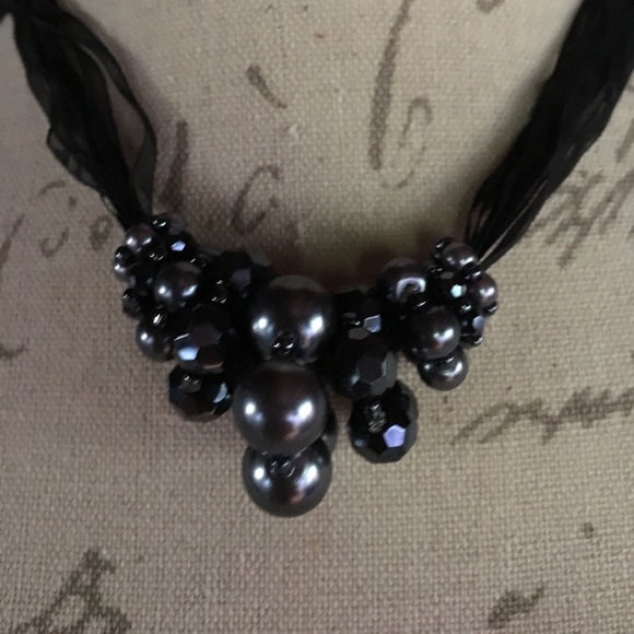 ❌Sold❌Ribbon Bead Necklace - Picture 2 of 3