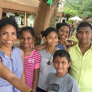 Meet your Posher, Achini