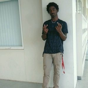 Meet your Posher, Phillip