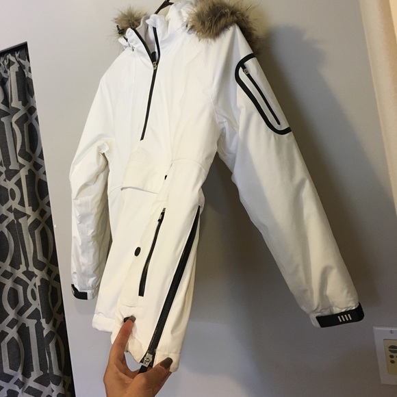 Winter coat - Picture 2 of 3