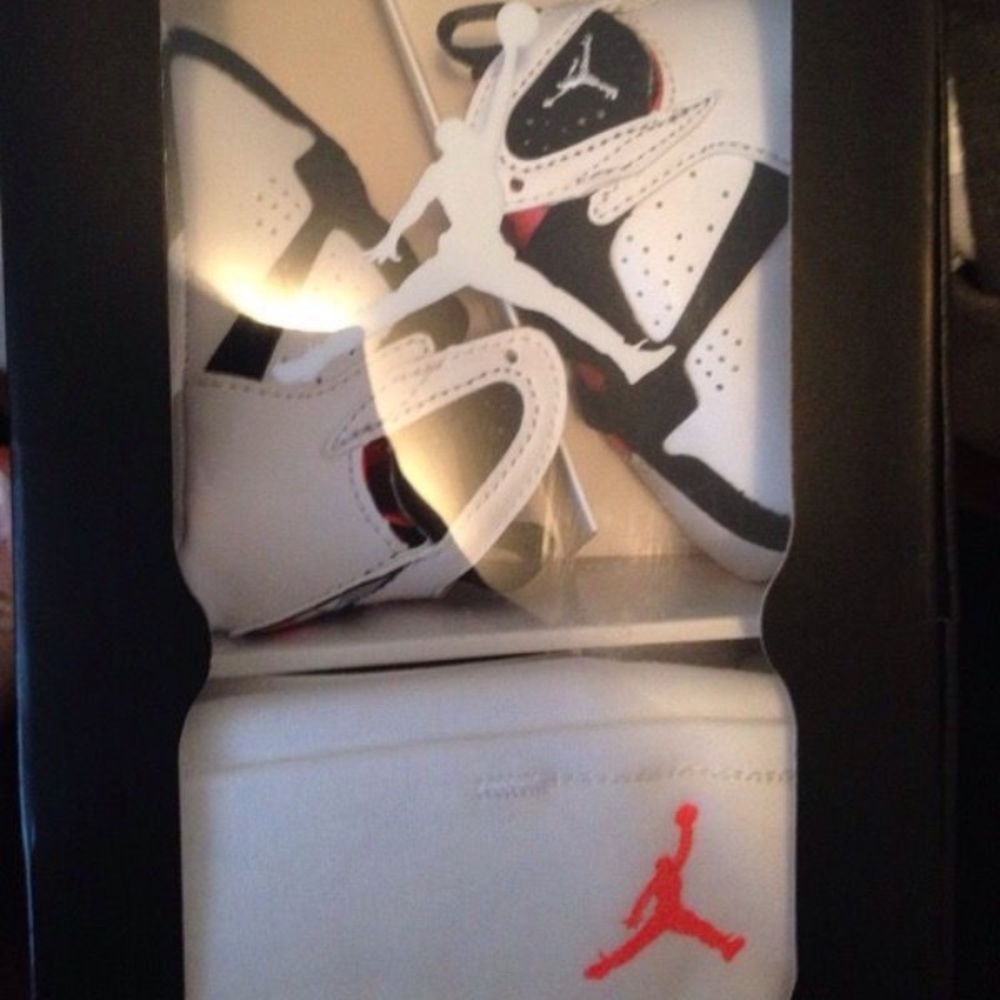 Baby girl Jordan's size 1c