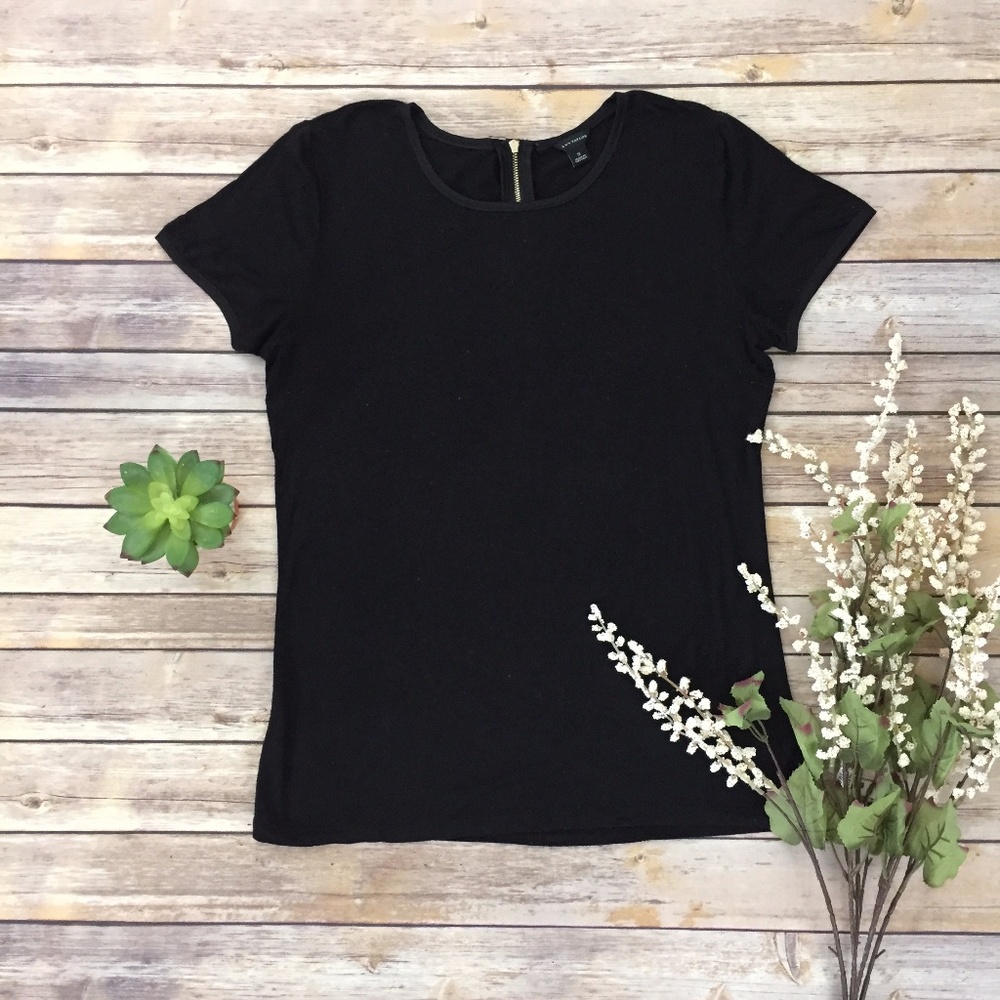 Ann Taylor • Black Tee • $1 if bundled