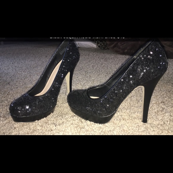 Black sequins heels worn once! - Picture 1 of 1