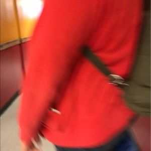 Meet your Posher, Leo