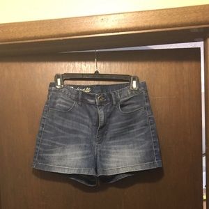 Madewell high-waisted denim shorts