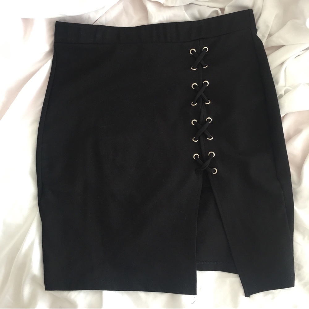 Slit Skirt