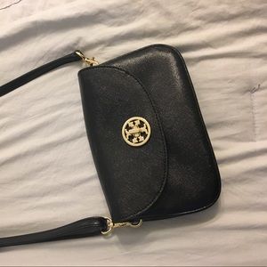 Authentic Tory burch satchel