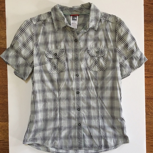 The North Face plaid Button Down - Picture 1 of 5