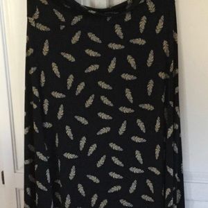 Lularoe black feather maxi skirt NWOT
