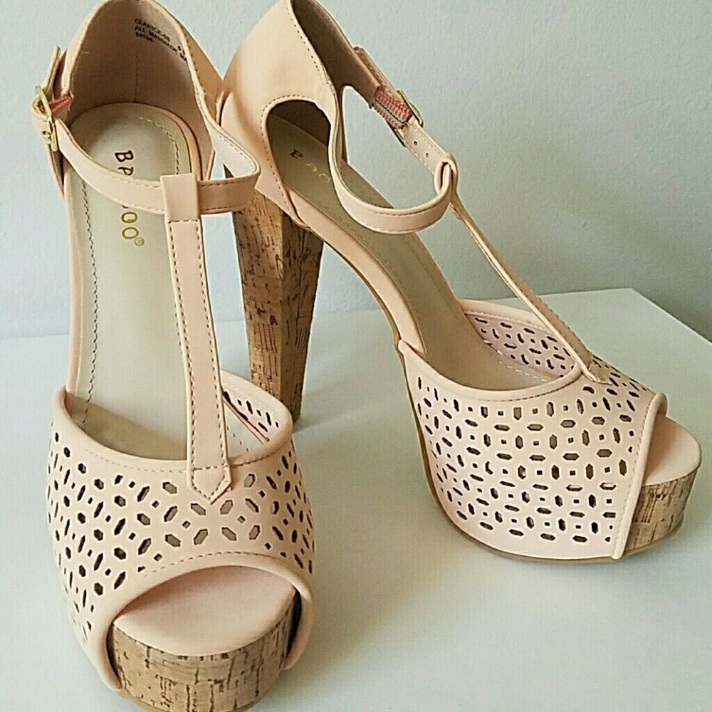 Blush lolashoetique cork heels