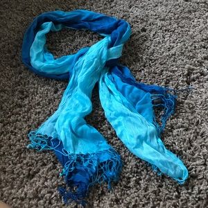 Shades of blue express scarf!