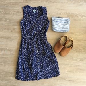 XS old navy button down dress