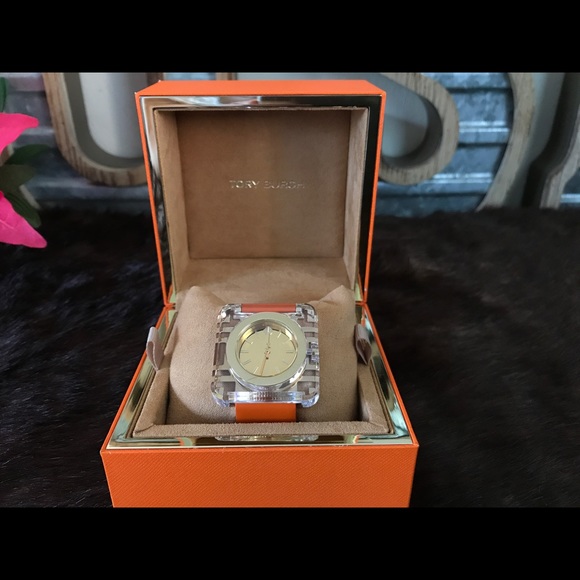 Tory Burch watch - Picture 2 of 7
