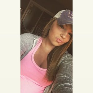 Meet your Posher, Madelyn