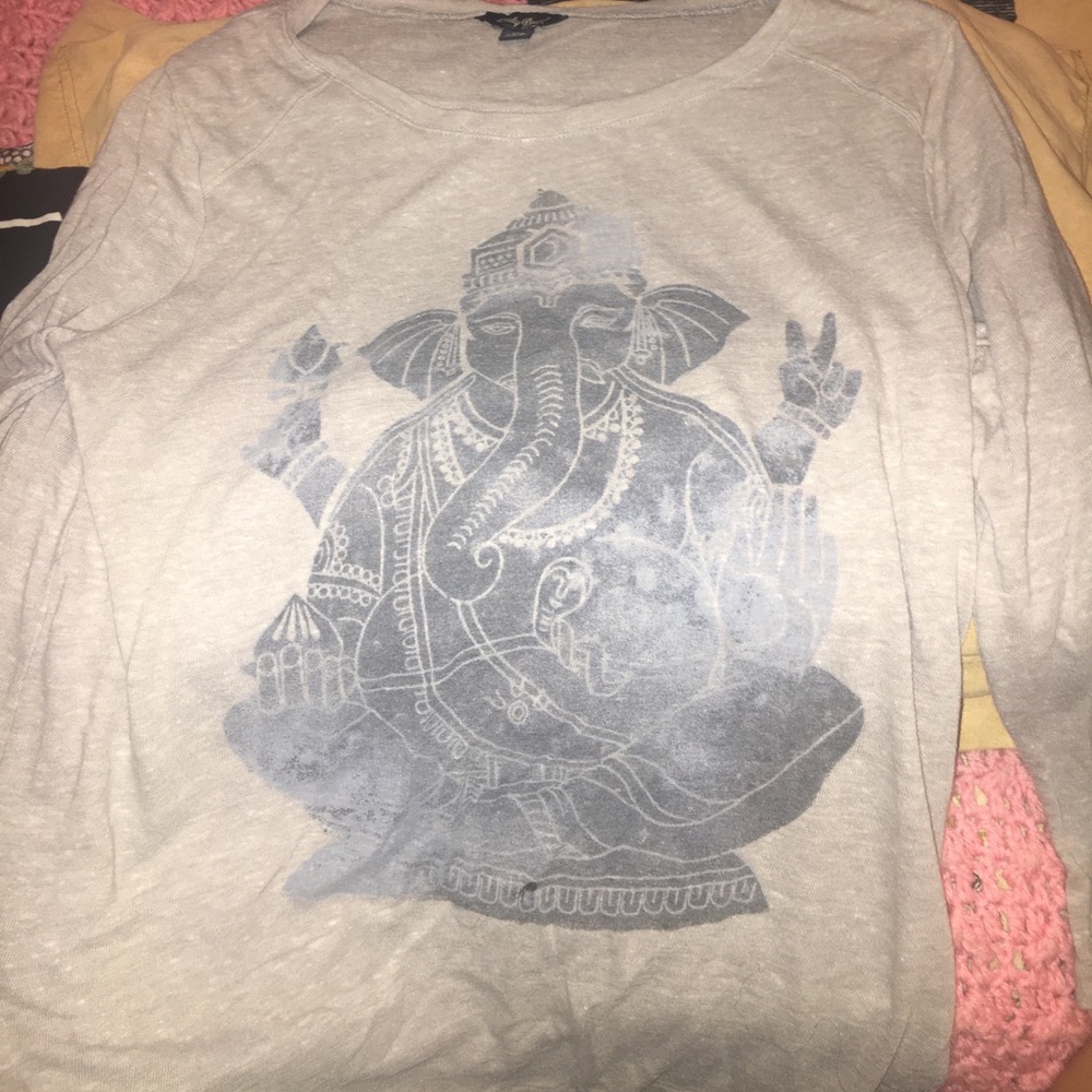 Loose comfy grey shirt