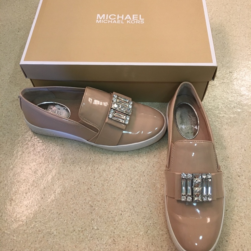 Patent leather slip on