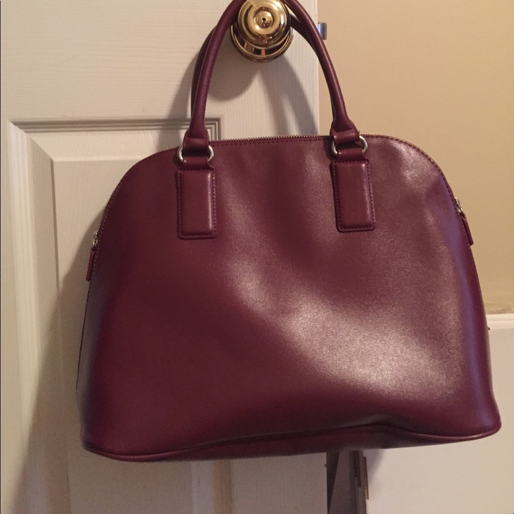 Express large burgundy handbag