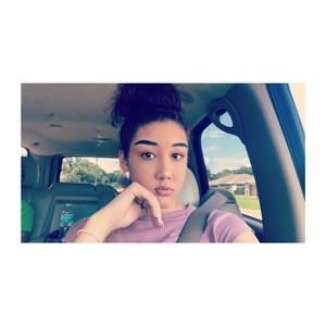 Meet your Posher, Amiya