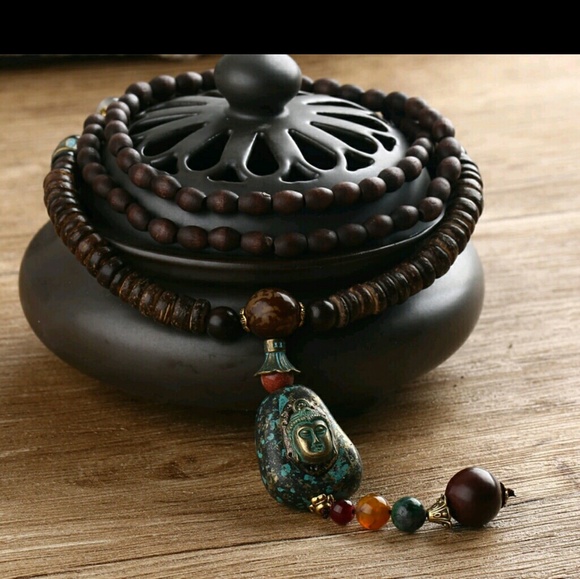 Buddha Necklace - Picture 3 of 3