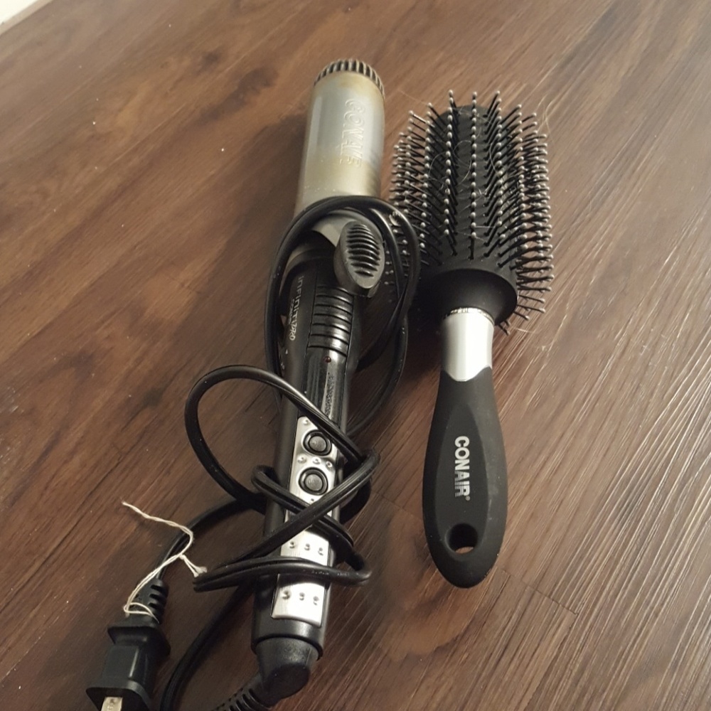 Conair curling iron and round brush