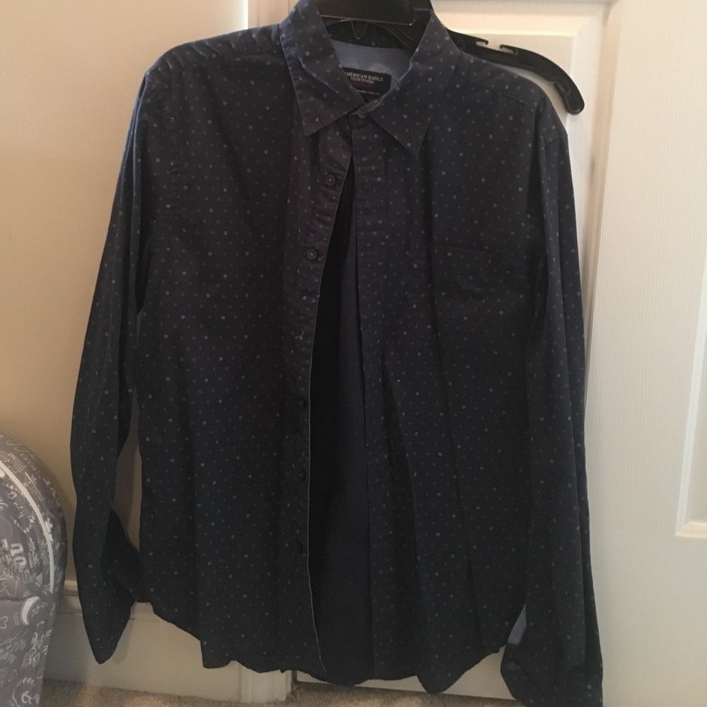 American eagle shamrock button down
