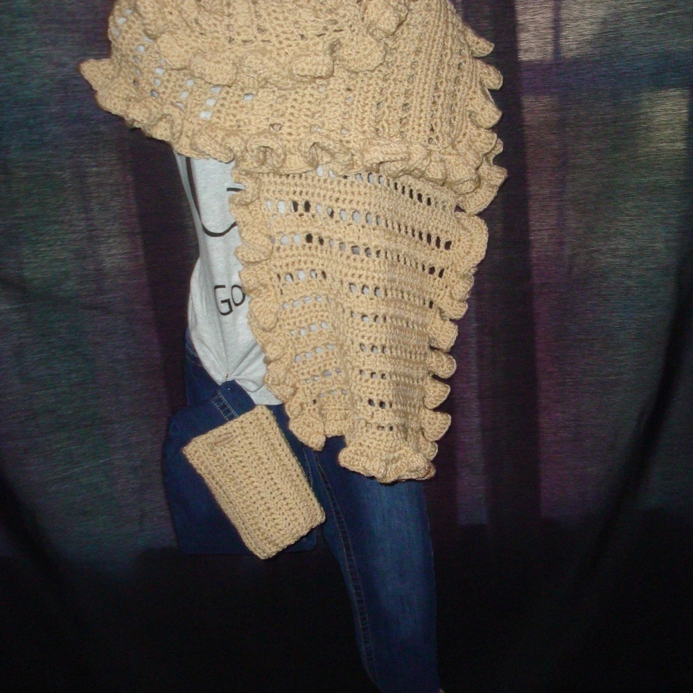 2pc.Hand Crafted Ruffled Wrap and Boot Cover - Picture 5 of 8