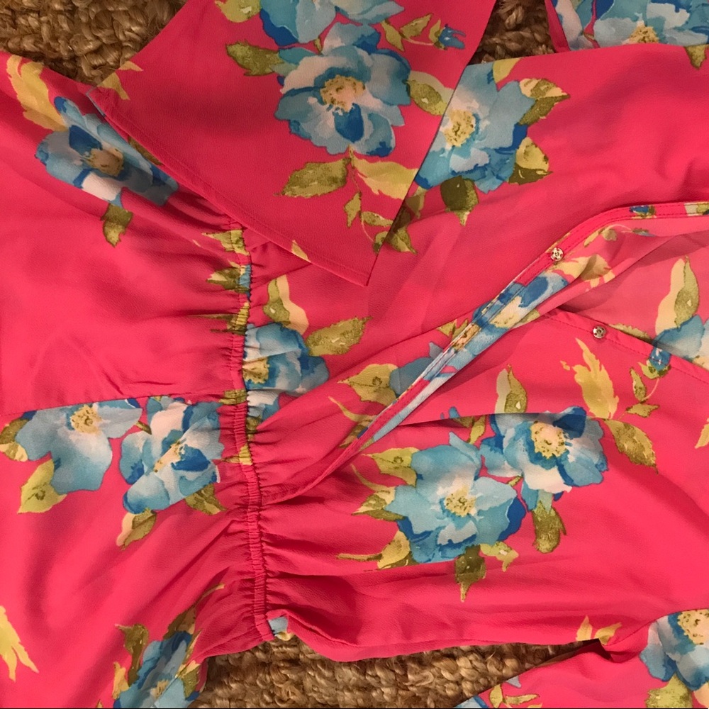 Floral Crepe Romper - Picture 6 of 7