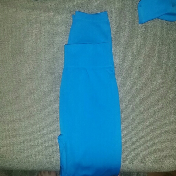 7 pairs of leggings blue yellow and pink - Picture 1 of 2