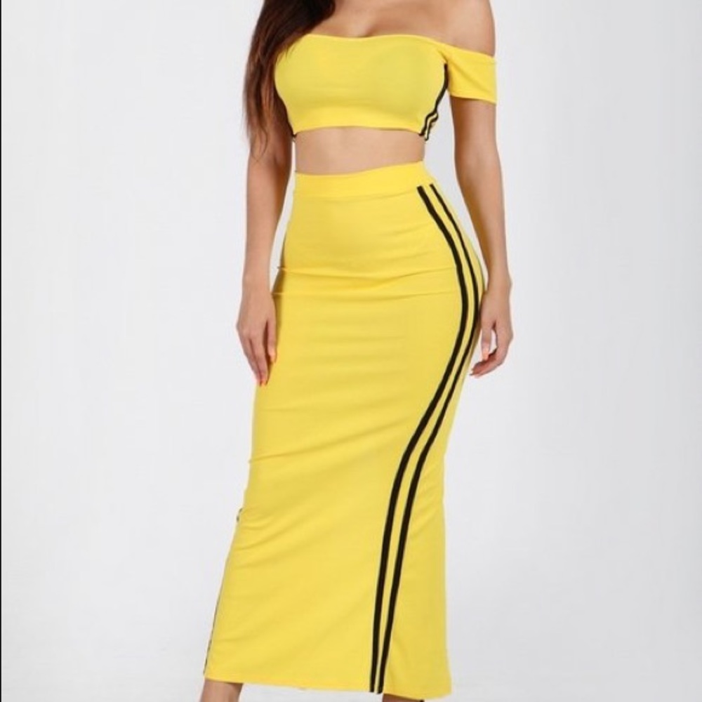 Off Shoulder maxi bodycon set