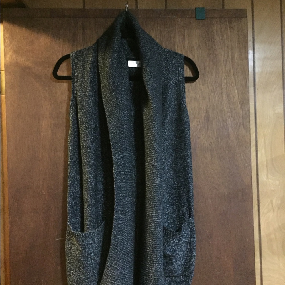 RD style long black/white hooded vest with pockets