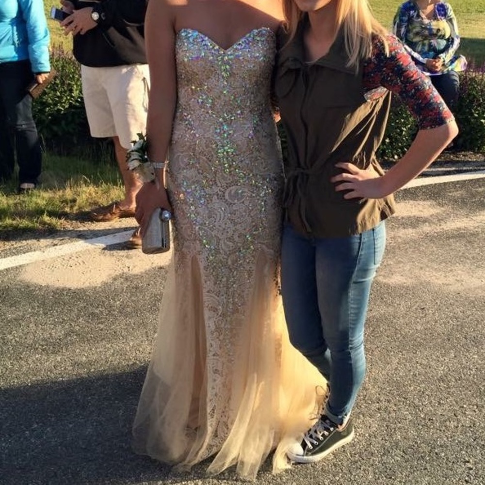 GORGEOUS Champagne Evening Gown