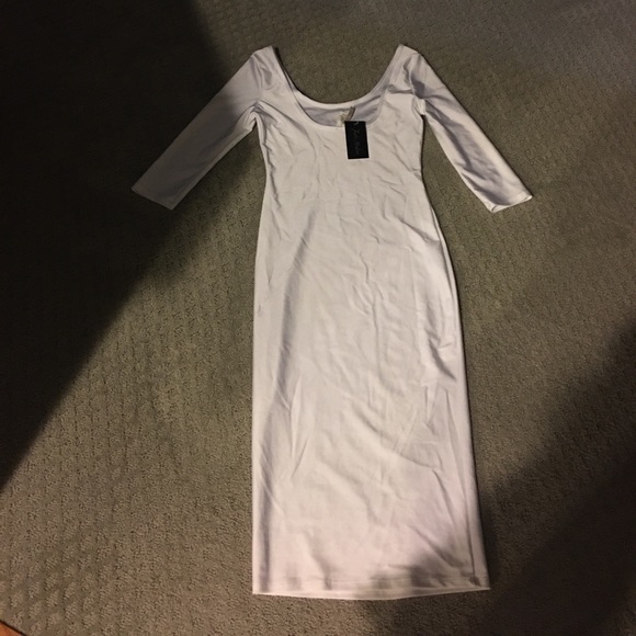 White Fitting Slim Long Dress - Picture 2 of 3