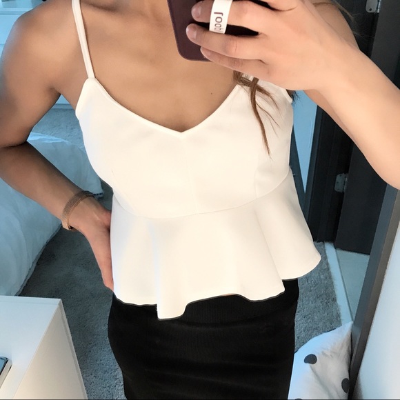 [Set of 2] Peplum Crop Tops - Picture 7 of 8