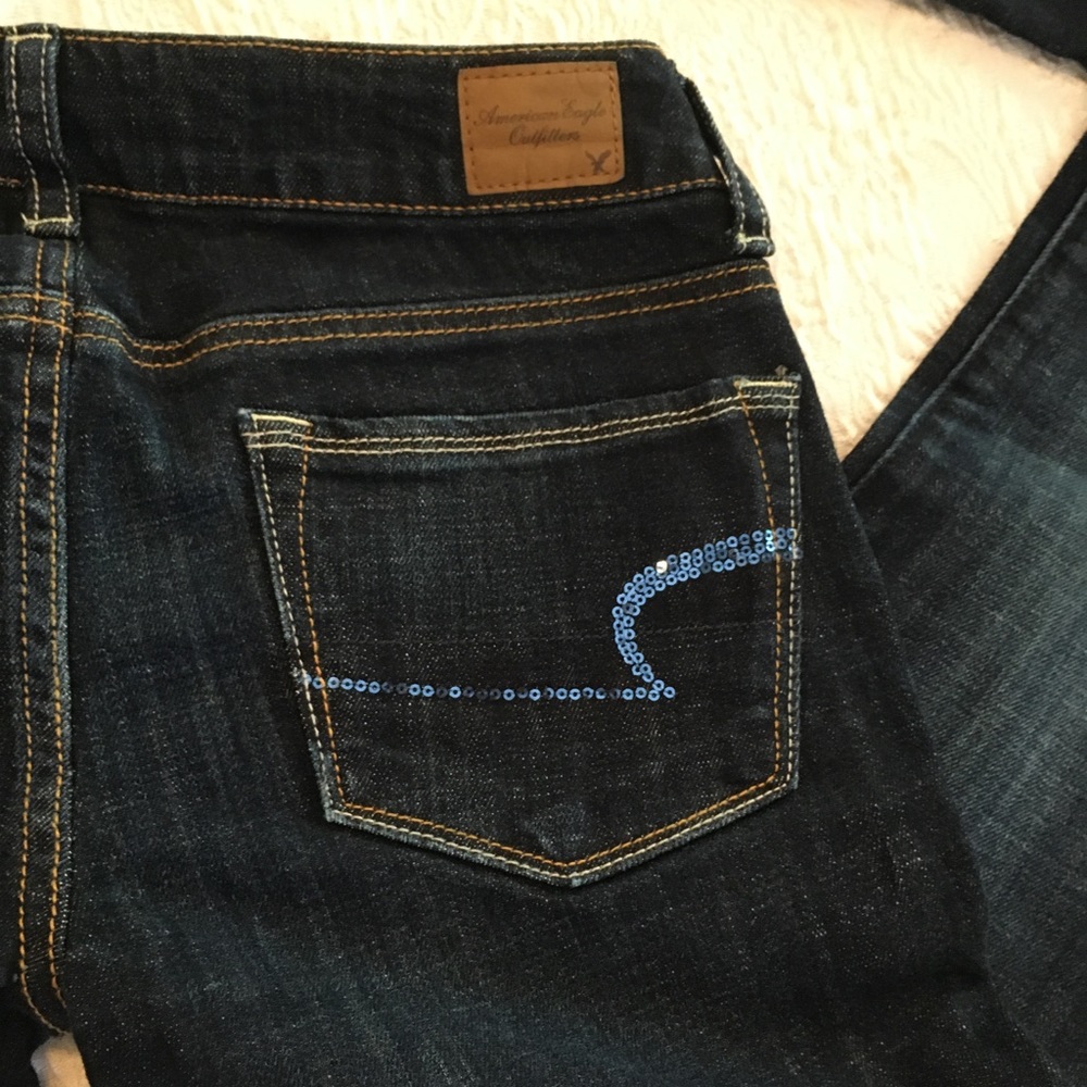 American Eagle Skinny Kick dark wash jeans 30” ins