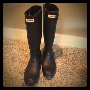 Black Tall Hunter Boots